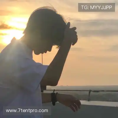 束婉义